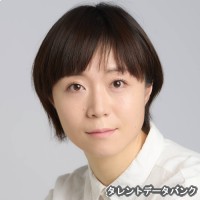 小瀧万梨子の画像