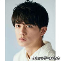 井上拓哉の画像