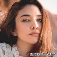 テイラー鈴木の画像