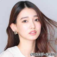 黒木麗奈の画像