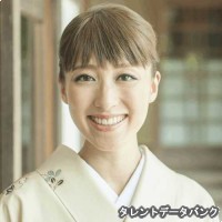 麻生怜菜の画像