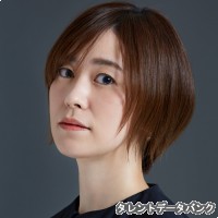 上地由真の画像