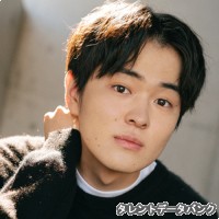 望月歩の画像
