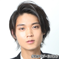 磯村勇斗の画像