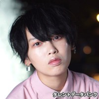 三村杏樹の画像