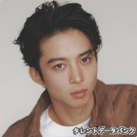 鈴木仁の画像