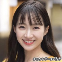 近藤由紀の画像