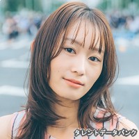 真崎かれんの画像