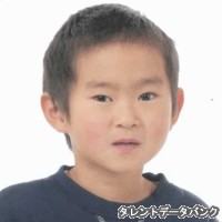 井上真成人の画像
