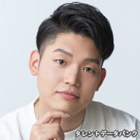 荒木健志の画像