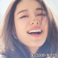 加治ひとみの画像