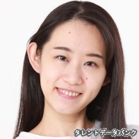 横井彩佳の画像