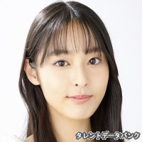 荒木里都の画像