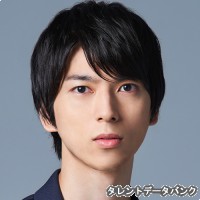 小松準弥の画像