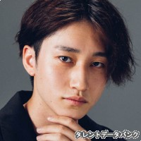 怜威の画像
