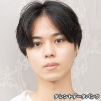 正田良輔の画像