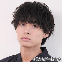唐木俊輔の画像