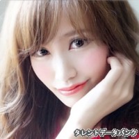 山下莉果の画像